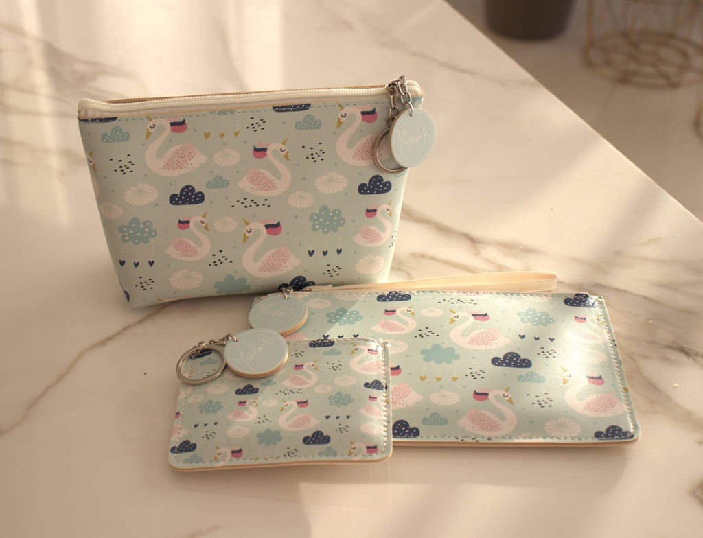 Yuko B - Carlie Coin Wallet - Swans