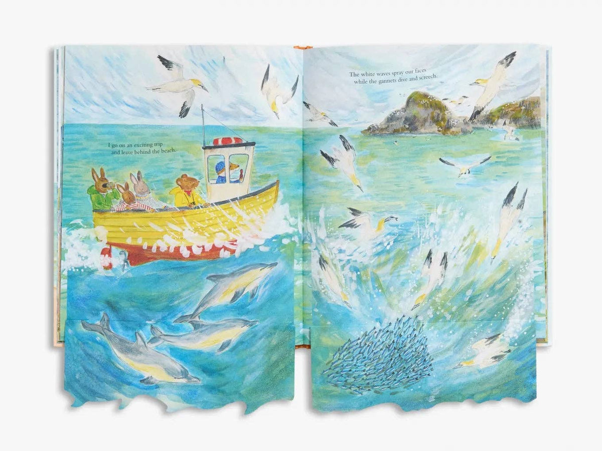 Mouse by the Sea (Mouse’s Adventures)