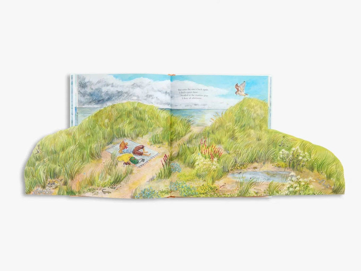 Mouse by the Sea (Mouse’s Adventures)